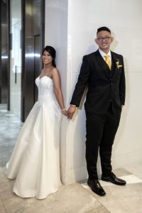 In lieu of first look getting married