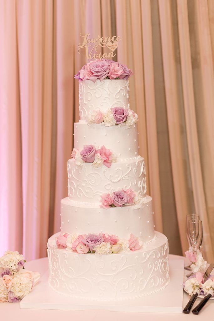 DoubleTree Monrovia wedding cake 5 tier lavender pink flower 