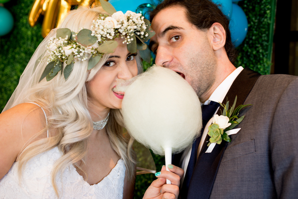 Love Swirls came by with cotton candy catering for a sweet treat to end the day! 

Trista Maja Photography